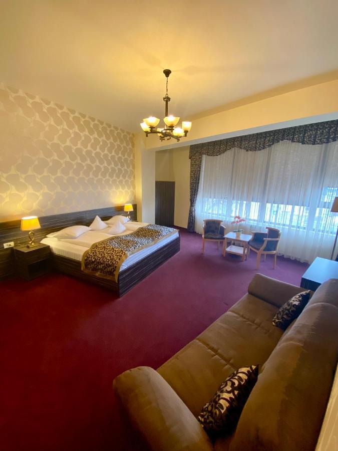 Pensiunea Rix Rooms Focşani Extérieur photo